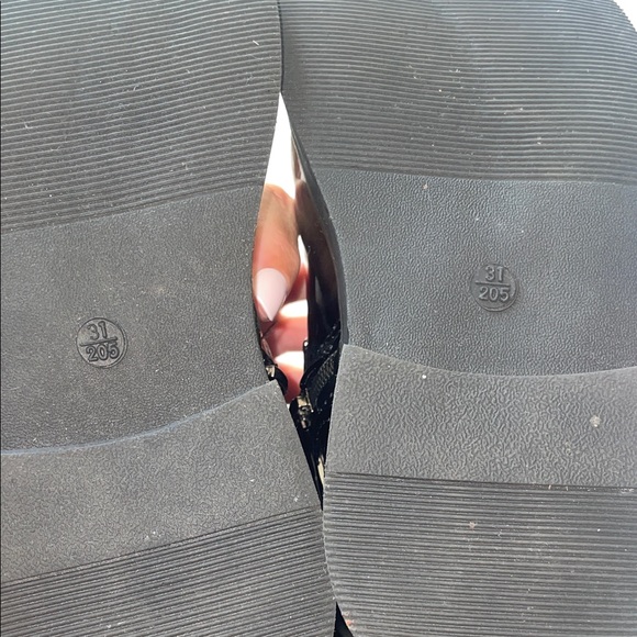 Stylish Black Kids Boots - Picture 5 of 5